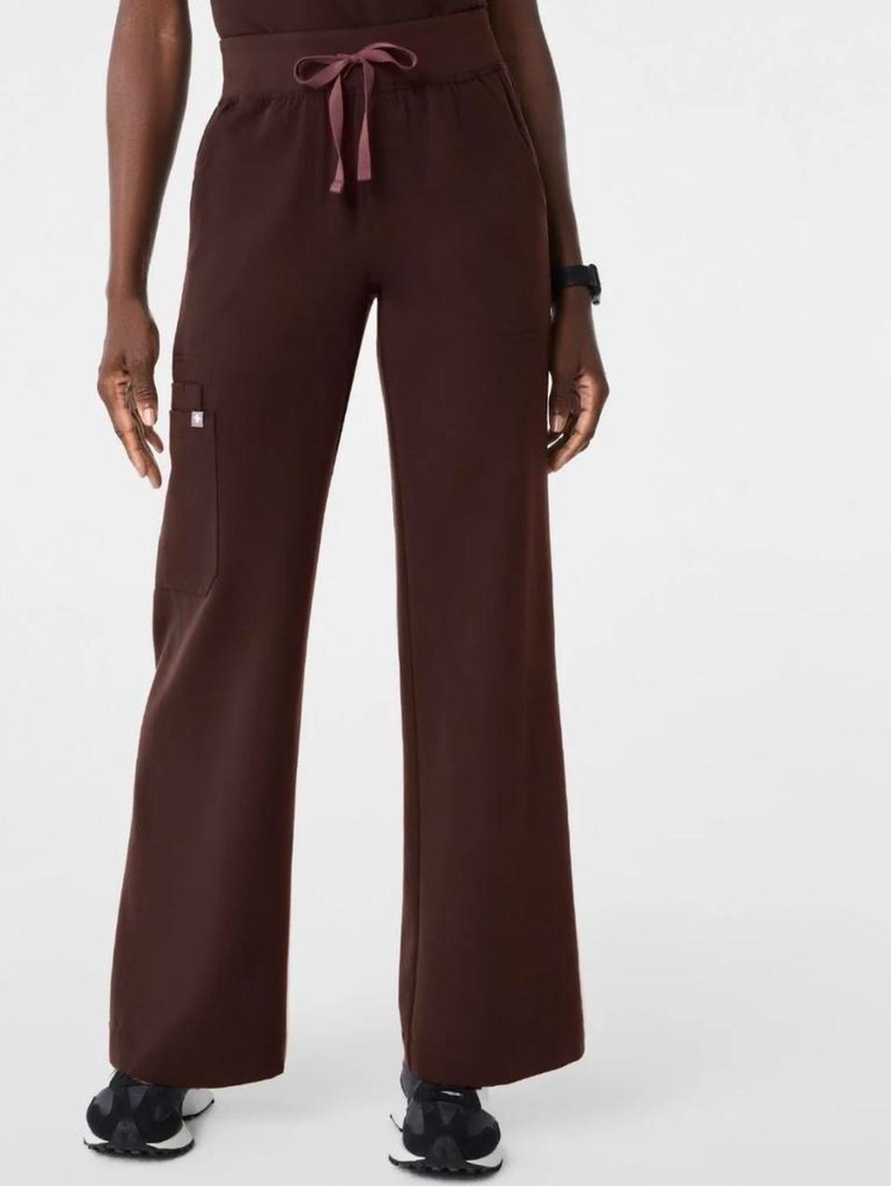 FIGS Expresso Isabel wide leg scrub pants
